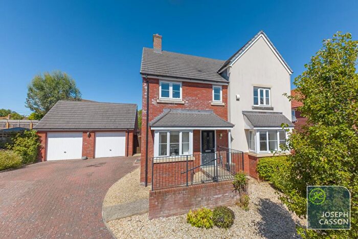 4 Bedroom Detached House For Sale In Morgan Street, Bridgwater, TA6