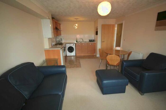 2 Bedroom Apartment To Rent In Badger Avenue, Crewe, CW1
