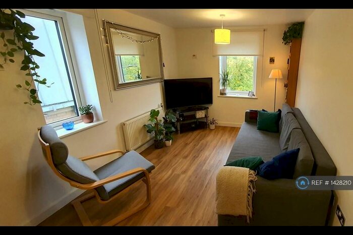 1 Bedroom Flat To Rent In Seven Sisters Road, London, N4