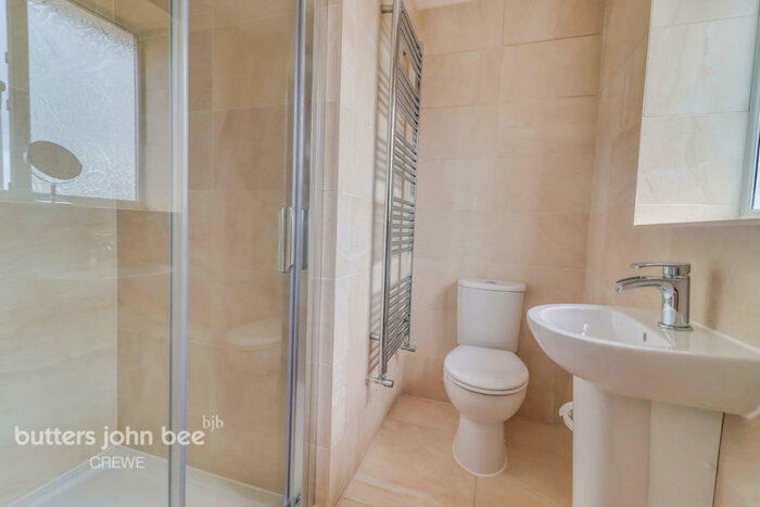 4 Bedroom Detached House For Sale In Spinney Drive, Weston, CW2