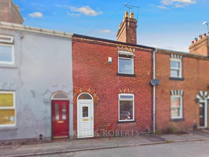 2 Bedroom Terraced House For Sale In Cunliffe Street, Mold, CH7