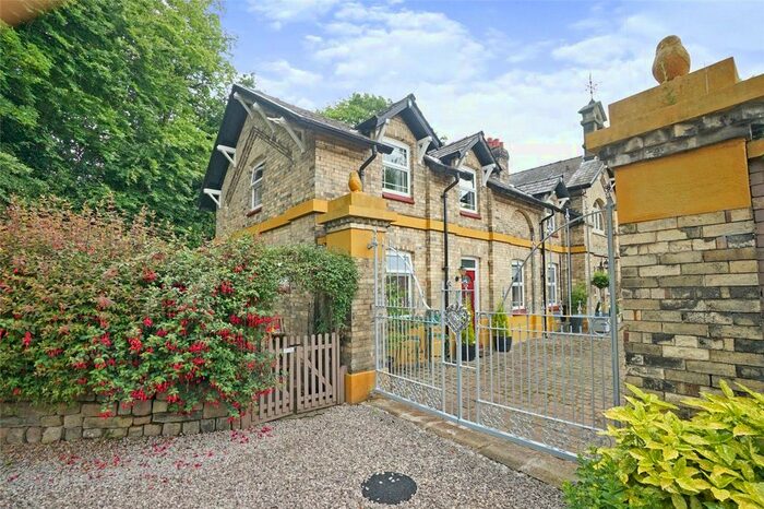 4 Bedroom Detached House For Sale In Chester Road, Higher Walton, Warrington, WA4