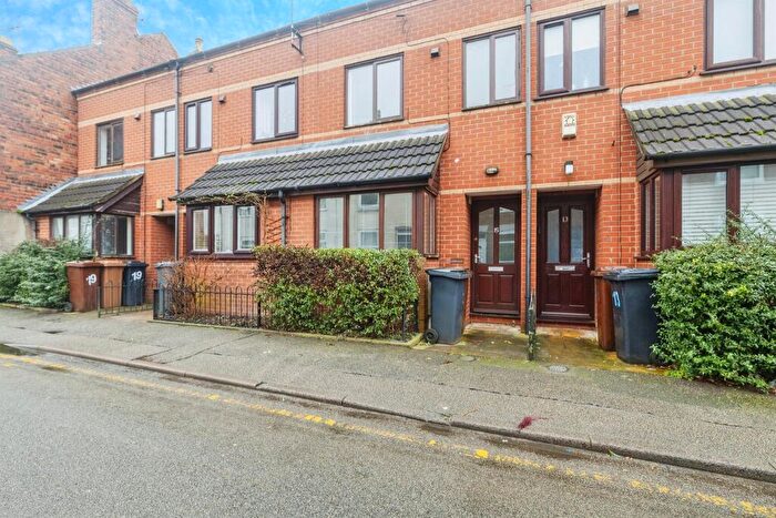 3 Bedroom Terraced House For Sale In Wilson Street, Lincoln, LN1