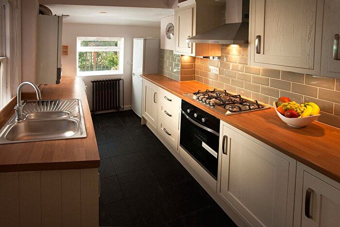 3 Bedroom Terraced House To Rent In St Peters Grove, Canterbury, Kent, CT1