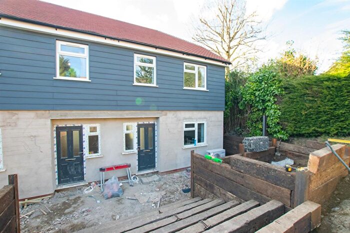 3 Bedroom Property To Rent In Whitehill Road, Crowborough, TN6