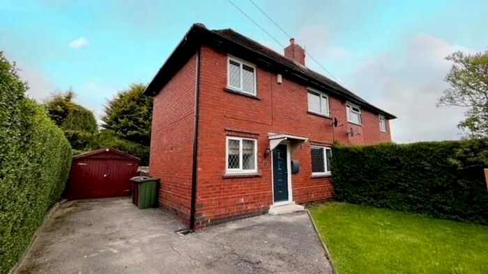 2 Bedroom Semi-Detached House To Rent In Queen Street, Clay Cross, Chesterfield, S45