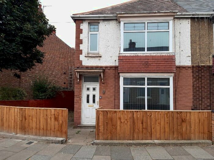 3 Bedroom Semi-Detached House To Rent In Shrewsbury Street, Hartlepool, TS25