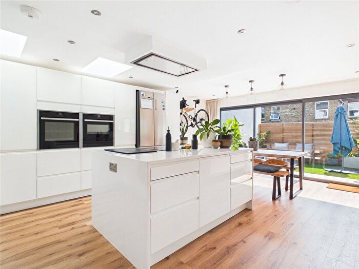 3 Bedroom Terraced House For Sale In Beauley Road, Southville, Bristol, BS3