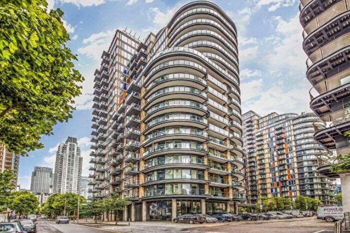 1 Bedroom Flat To Rent In Millharbour, London, E14