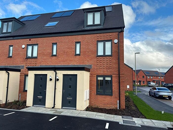 3 Bedroom End Of Terrace House To Rent In Lapwing Way, Whiteley, Fareham, PO15