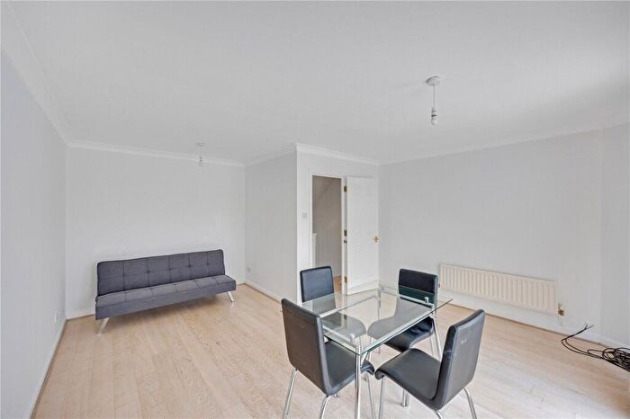3 Bedroom House To Rent In Pankhurst Avenue, London, E16