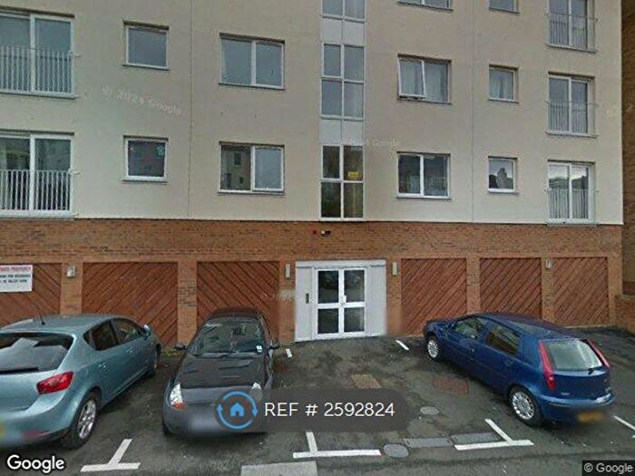 2 Bedroom Flat To Rent In Valley View, Hastings, TN35