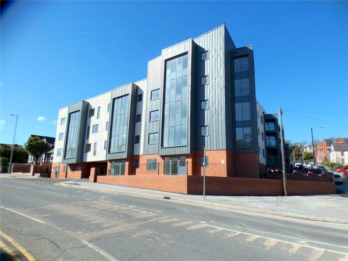 2 Bedroom Apartment To Rent In Farrar Rd, Bangor, Gwynedd, LL57