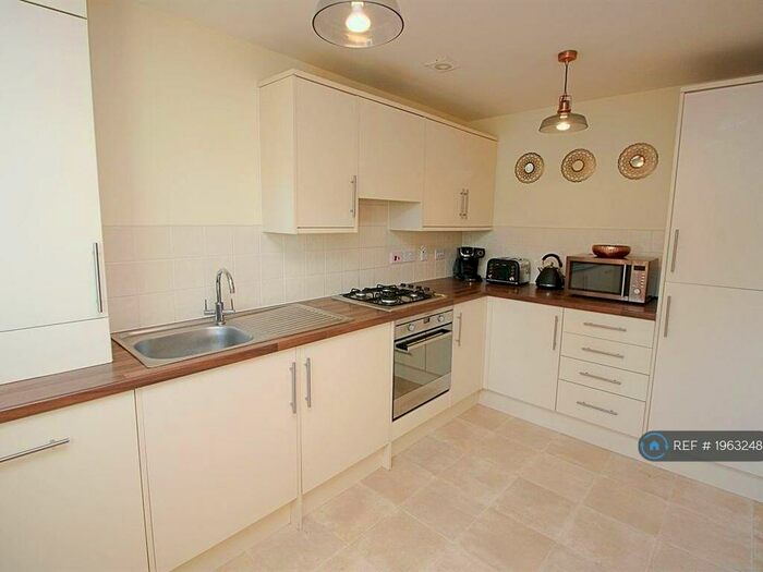 2 Bedroom Terraced House To Rent In Colwyne Place, Newcastle Upon Tyne, NE5