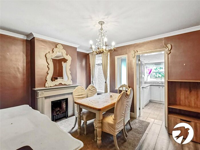 2 Bedroom House To Rent In Lessness Road, Belvedere, DA17