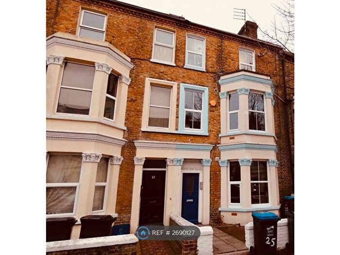 1 Bedroom Flat To Rent In Gordon Road, Cliftonville, Margate, CT9