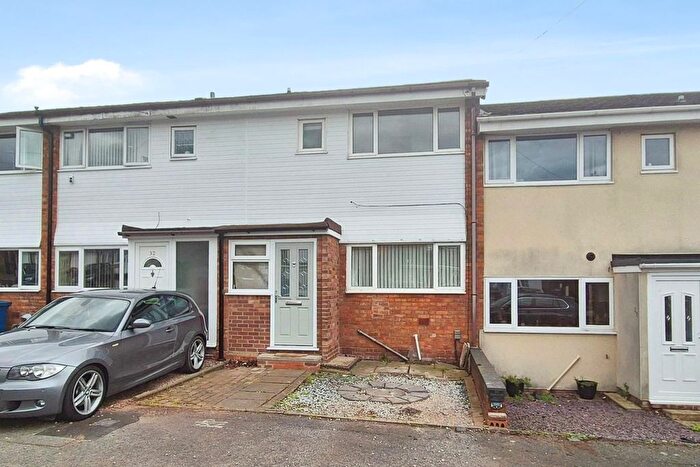 3 Bedroom Terraced House For Sale In Manor Rise, Burntwood, WS7