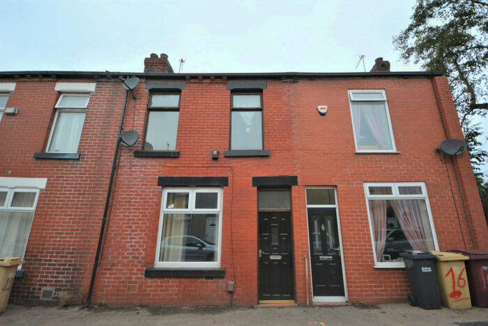3 Bedroom Terraced House To Rent In Wellington Street, Farnworth, Bolton, BL4