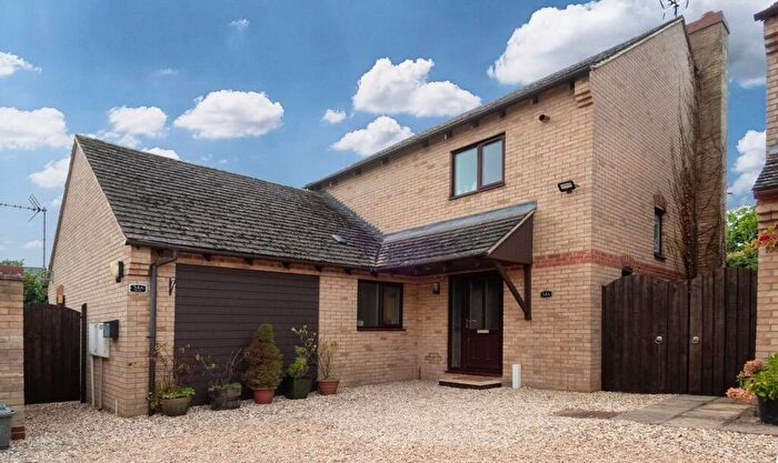 4 Bedroom Detached House For Sale In Hurdeswell, Long Hanborough, OX29