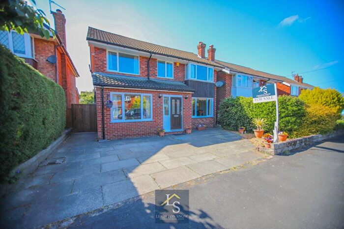 4 Bedroom Detached House For Sale In Adelaide Road, Bramhall, SK7