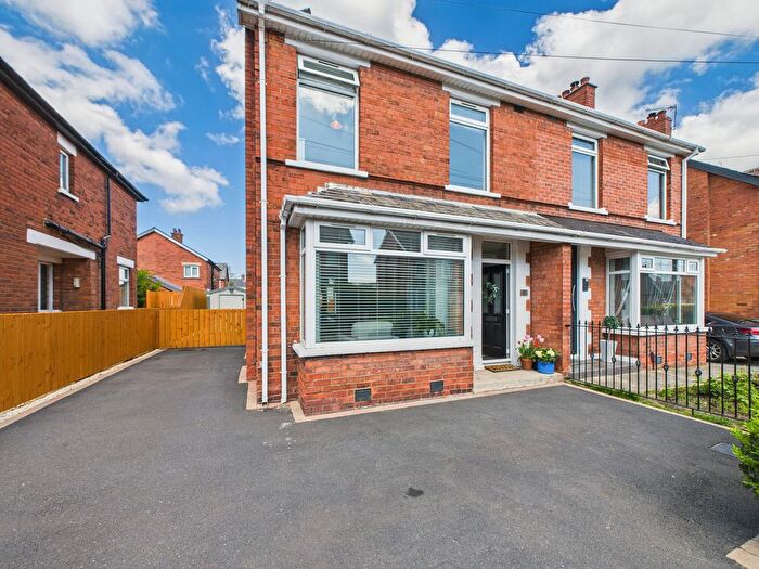 3 Bedroom Semi-Detached House For Sale In Loopland Park, Belfast, BT6