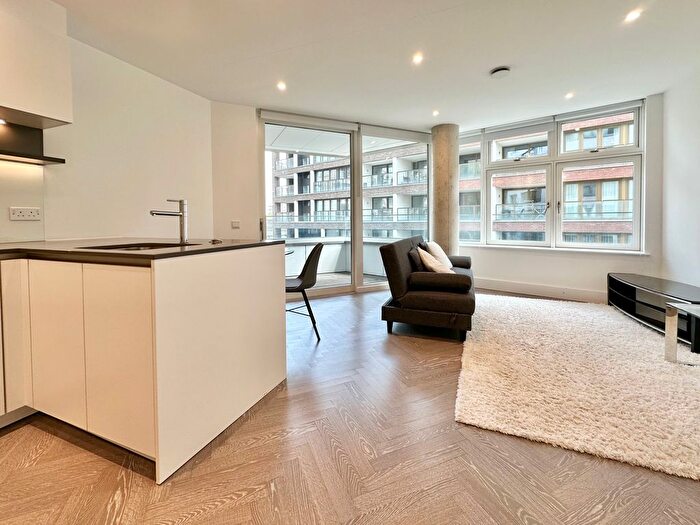 1 Bedroom Flat To Rent In Sterling Way, London, N7