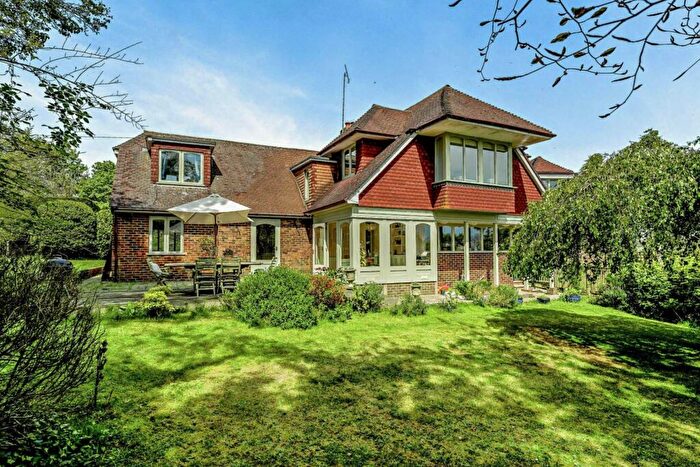 4 Bedroom Link Detached House For Sale In Newhaven Road, Kingston, BN7