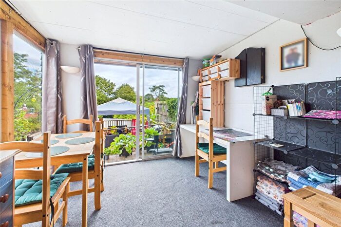 3 Bedroom Bungalow For Sale In Harbour Close, Rodbourne Cheney, Swindon, SN25