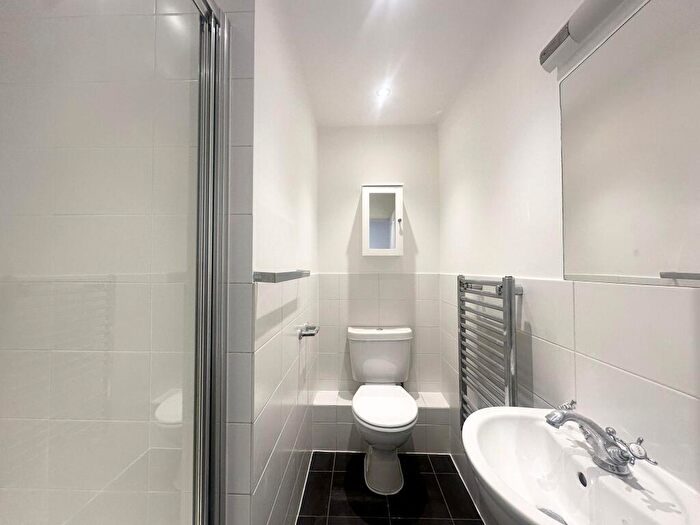 1 Bedroom Flat To Rent In Old Church Road, (), London, E4