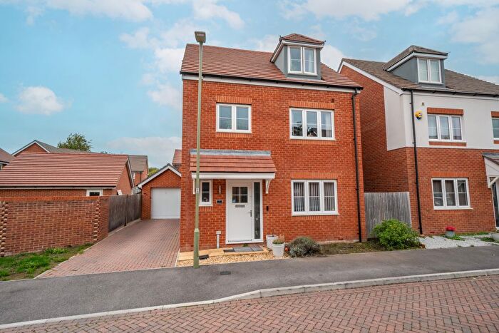 4 Bedroom Detached House For Sale In Mulberry Road, Picket Piece, SP11