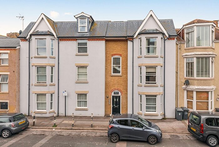 2 Bedroom Flat For Sale In Harbour View Apartments, Dolphin Street, Herne Bay, Kent, CT6
