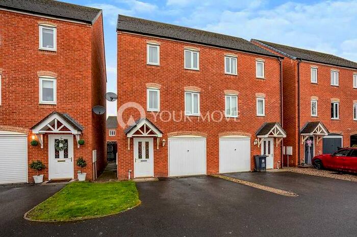 3 Bedroom Semi-Detached House To Rent In Maltby Court, Darlington, County Durham, DL1