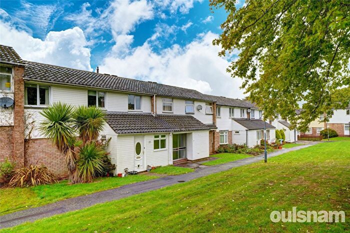 3 Bedroom Terraced House For Sale In Broadmeadow, Droitwich, Worcestershire, WR9