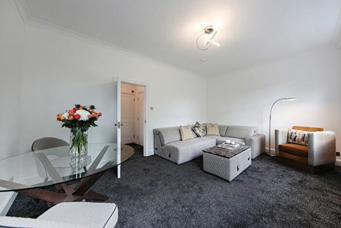 1 Bedroom Flat To Rent In Park Lane, London, W1K