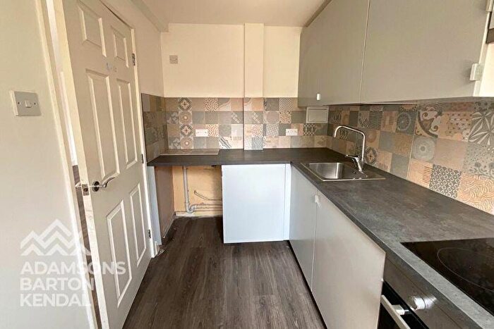 1 Bedroom Flat To Rent In Bamford Court, Bamford, Rochdale, OL11