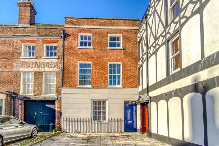 4 Bedroom Town House For Sale In Plus Bed Cottage, Market Street, Poole, BH15