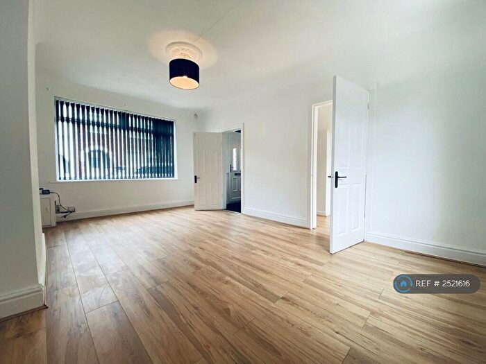 3 Bedroom Terraced House To Rent In Bolan Street, Liverpool, L13