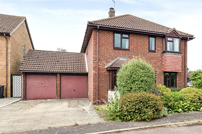 4 Bedroom Detached House For Sale In Monson Way, Oundle, Northamptonshire, PE8