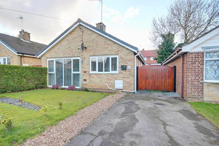 2 Bedroom Bungalow For Sale In Crake Wells, Walkington, Beverley, HU17