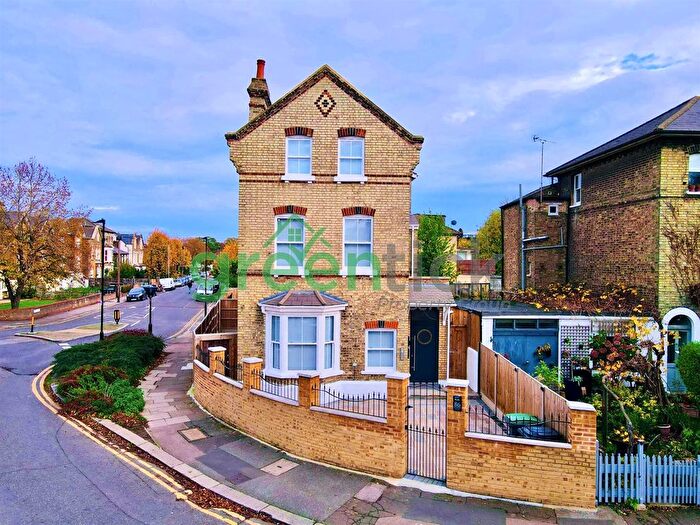 7 Bedroom Detached House For Sale In Finsbury Road, London, N22