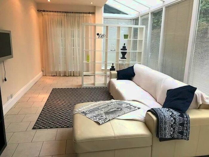 4 Bedroom Terraced House To Rent In Reservoir Retreat, Edgbaston, Birmingham, B16