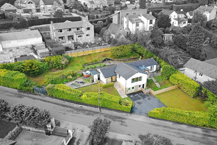 4 Bedroom Detached House For Sale In Langwith Valley Road, Collingham, LS22