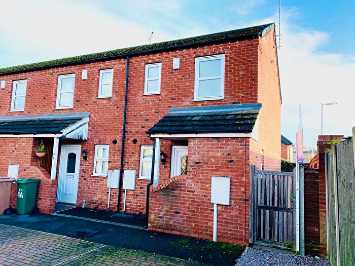 2 Bedroom End Of Terrace House To Rent In Park Lane, Lincoln, LN5