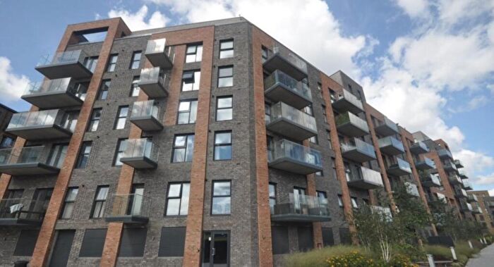 2 Bedroom Apartment To Rent In William Mundy Way, Dartford, DA1