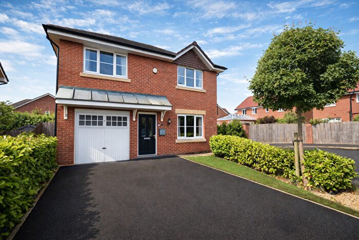 4 Bedroom Detached House For Sale In Oak Tree Rise, Malpas, SY14