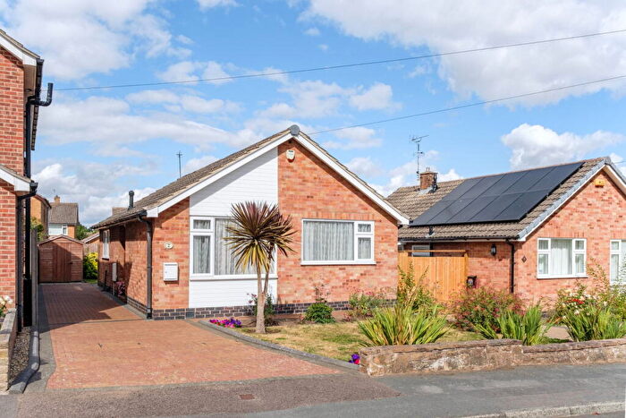 2 Bedroom Detached Bungalow For Sale In Hawley Close, East Leake, LE12