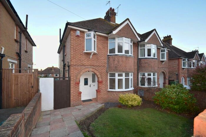 3 Bedroom Semi-Detached House To Rent In Manvers Road, Eastbourne BN20