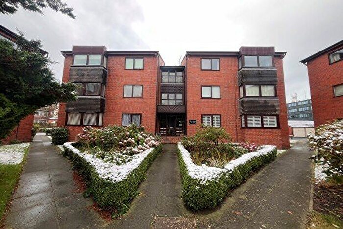 1 Bedroom Flat To Rent In Park Road, Liverpool, L22