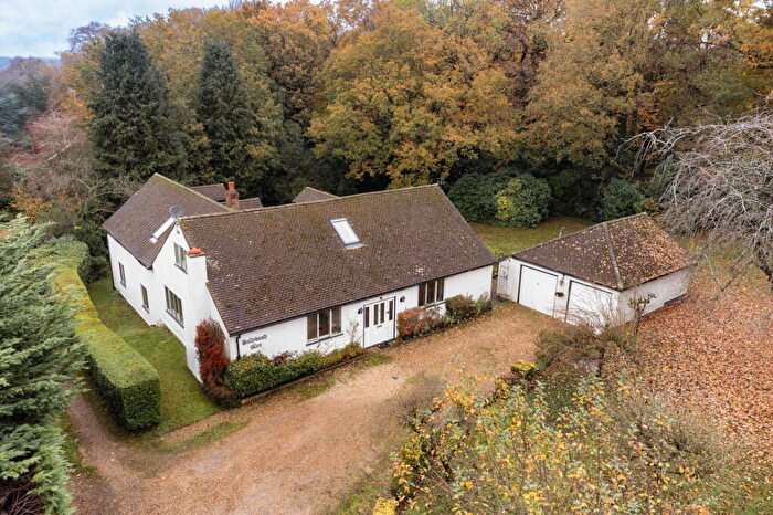 4 Bedroom Detached House For Sale In Water End Road, Potten End, Berkhamsted, Hertfordshire, HP4