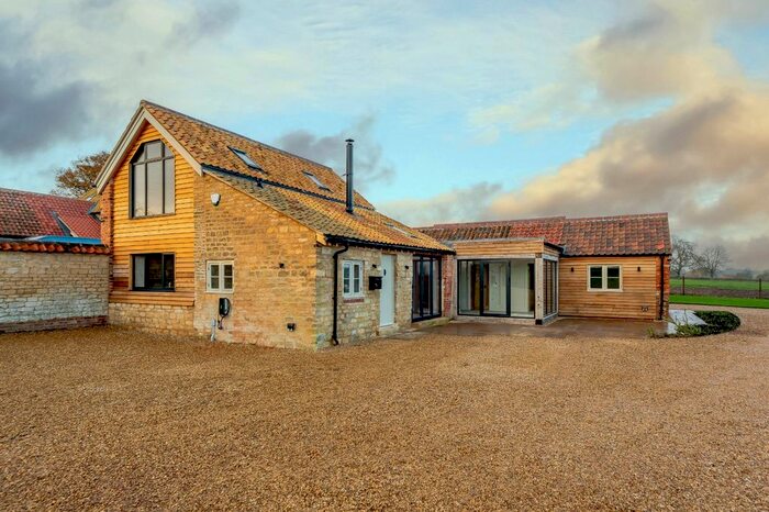 Barn Conversion To Rent In Elsthorpe Lane, Stainfield, Bourne, Lincolnshire, PE10